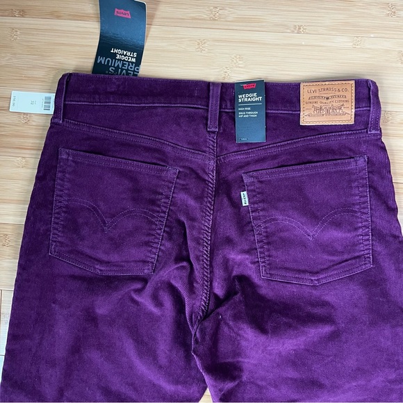 Levi’s Premium Wedgie Straight Corduroy Crop Jeans Potent Purple Anthropologie - Picture 11 of 16